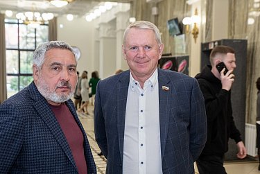 Награждены преподаватели в сфере культуры и искусства
